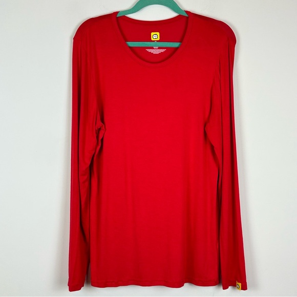 Wonder Wink Red Long Sleeve Crew Neck Scrub Under Layer Nurse Medical Top M - Picture 1 of 7
